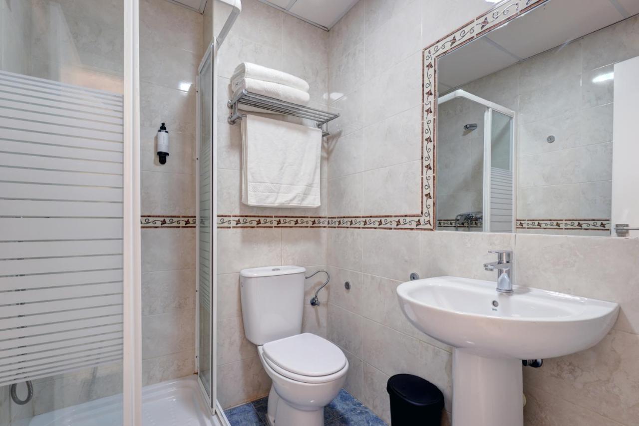 Hostal 37 Estepona Eksteriør billede